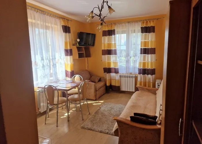 Pod Orłem Dom wakacyjny Szczawnik